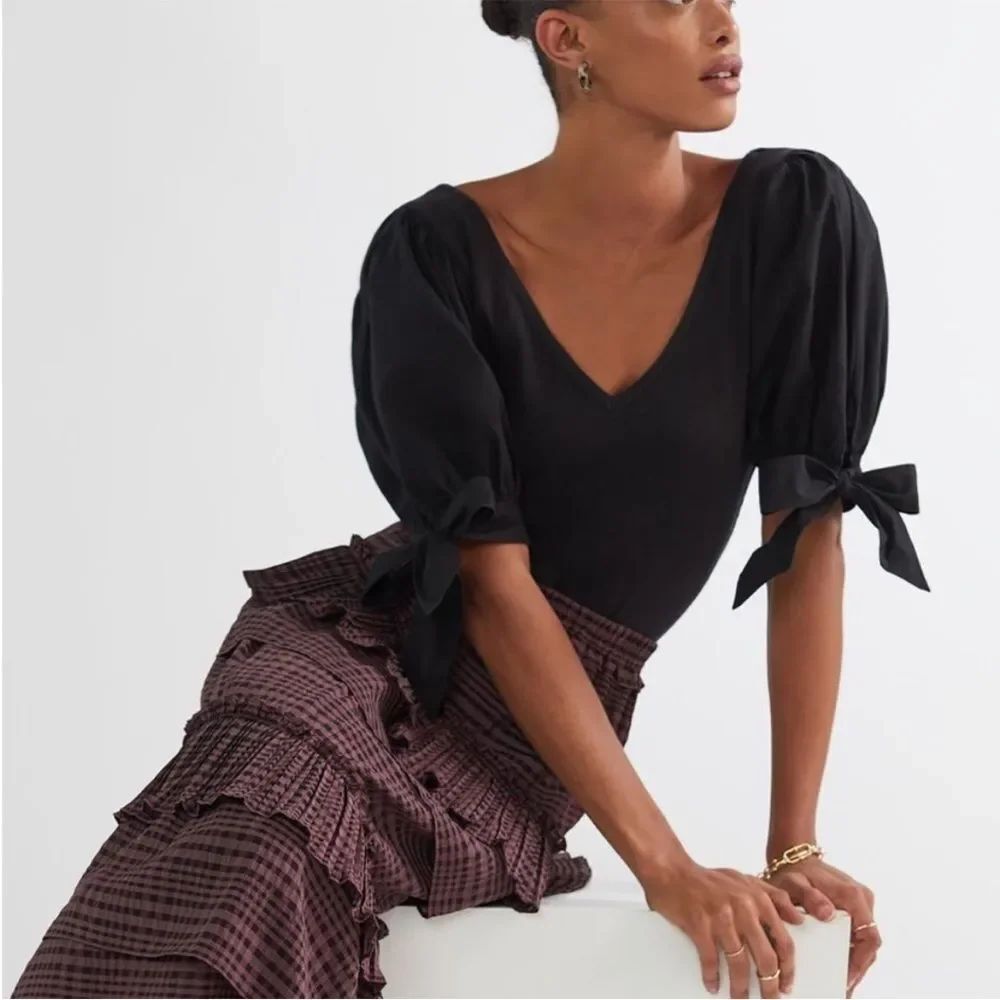 Anthropologie Maeve Black V-Neck Puff Sleeve Tie Sleeves Top Bohemian Modern